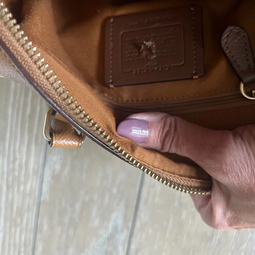 Coach Signature Canvas Floral Print Beige Brown Satchel Crossbody strap EUC - Picture 13 of 13